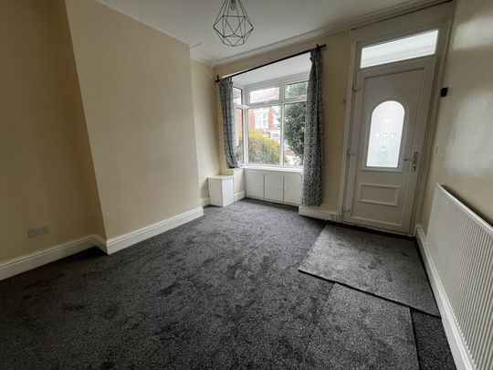 2 bedroom house to rent - Photo 1