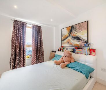 2 bedroom property to rent - Photo 4