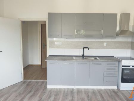 Pronájem bytu 1+1 40 m2 - Photo 2