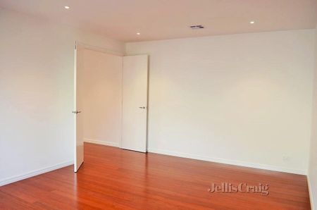 18 Ruby Street, Balwyn - Photo 4