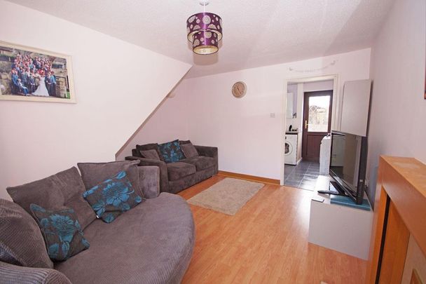 2 bedroom house to rent - Photo 1