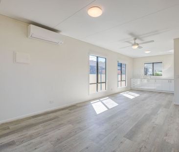 A/2 Eyre Place, Boronia Heights - Photo 2