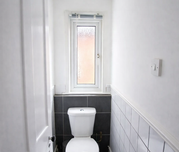 Waltheof Avenue - Photo 5