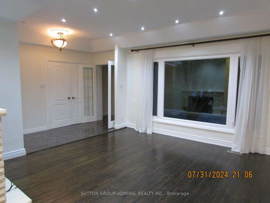 Detached Home For Lease | N9244900 - Photo 1