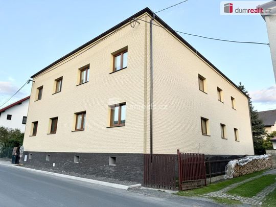 Pronájem bytu 2+1 78 m2 - Fotografie 1