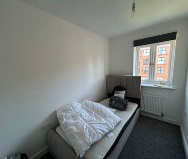 3 bedroom end of terrace to rent Saxelbye Avenue, Derby - Photo 6