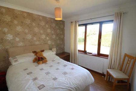 4 bedroom detached house to rent - Photo 5