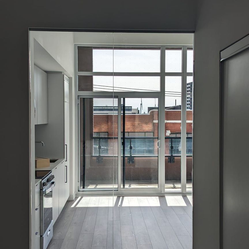 For Lease - 285 Dufferin Street Unit# 217, Toronto, Ontario - Photo 1