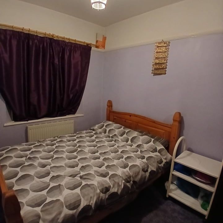 1 Bed Semi-Detached House, Fairlands Avenue, CR7 - Photo 1