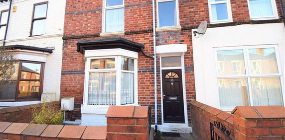 4 bedroom terraced house to rent - Photo 2