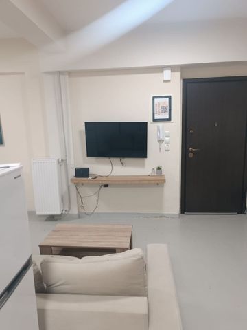 Studio/Γκαρσονιέρα για ενοικίαση Νεκροταφείο (Άγιος Δημήτριος) - Photo 4