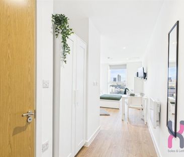 Studio to rent - Photo 6