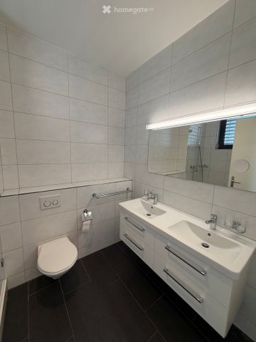 zwei GRATIS Plätze - gemütliche 2.5-Zimmerwohnung an zentraler Lage - Photo 4
