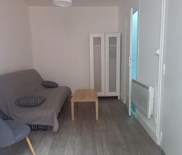 Location Appartement 1 pièce 16m² BORDEAUX 33000 - Photo 3