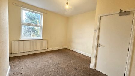 1 bed flat to rent in St. Marys Street, Whitchurch, SY13 - Photo 4