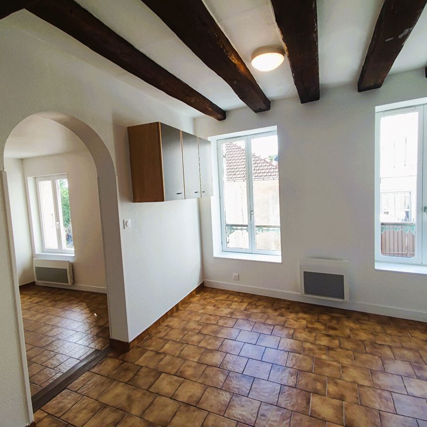Apartment - Photo 1