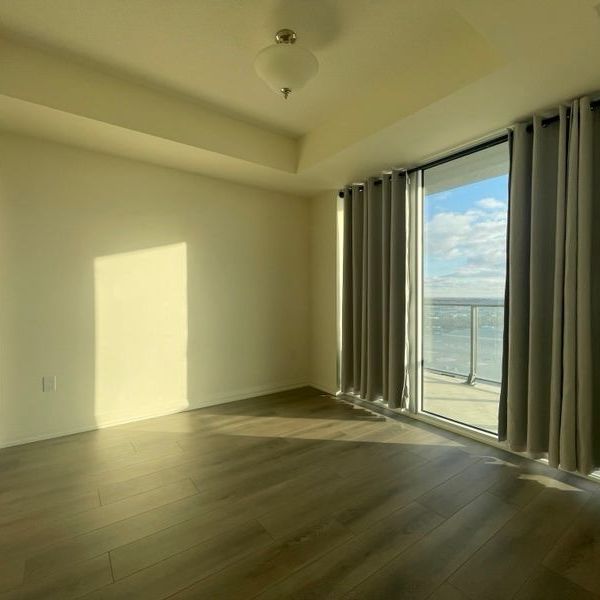 For Lease - 8960 Jane Street Unit# 2008, Vaughan, Ontario - Photo 1