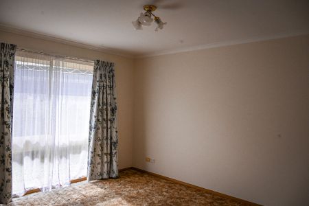 Spacious Family Living in a Convenient Location - Photo 2