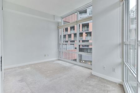 For Lease - 15 Bruyeres Mews Unit# 405, Toronto, Ontario - Photo 3