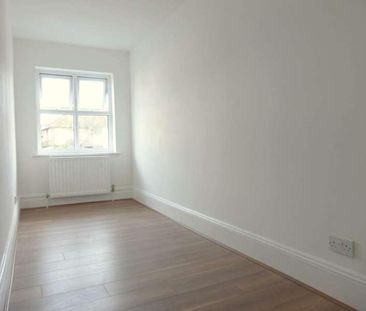 Oxhey Road, Oxhey, WD19 - Photo 2