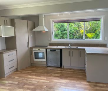 Very cute three-bedroom cottage - Photo 5