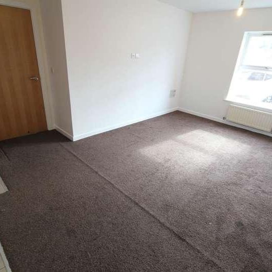 Flat, Cliveden Court, - Church Road, Northolt, UB5 - Photo 1