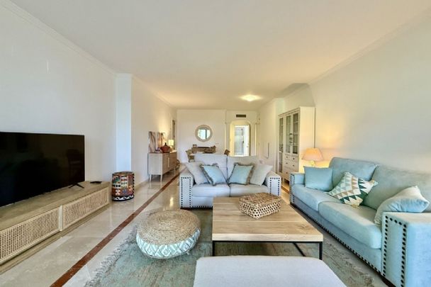 2 Bedroom Apartment For Rent in The Golden Mile, Málaga - Foto 1