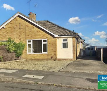 2 bed semi-detached bungalow to rent in Godwin Road, Cheltenham, GL54 - Photo 2