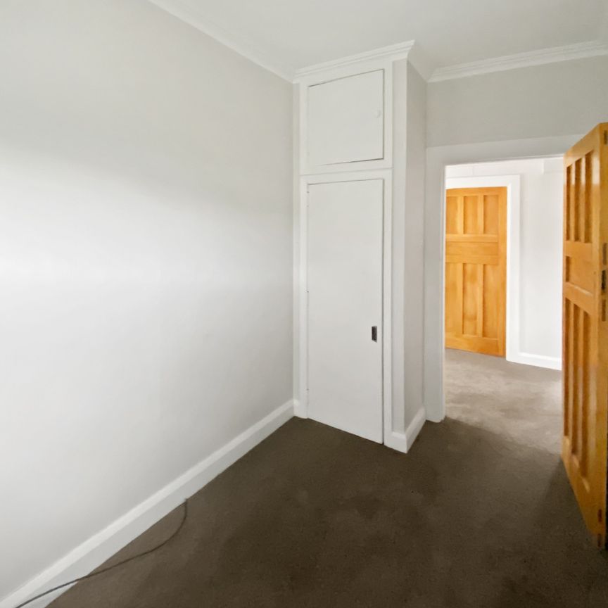 Spacious 4-Bedroom Home with Modern Upgrades in Lower Hutt - Photo 1