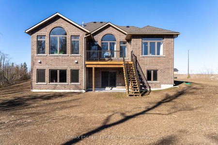 For Lease - 580 Patterson Road, Kawartha Lakes, Ontario - Photo 4