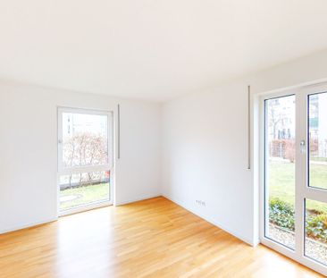 Ihr neues Zuhause: moderne 4-Zimmer Wohnung mit Terrasse - Photo 1