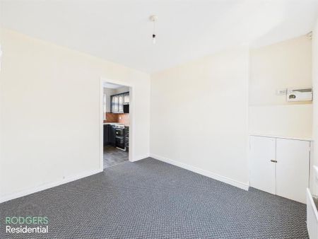 72 Kilburn Street, Belfast, BT12 6JT - Photo 2