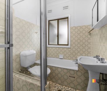 Move-In Ready! Freshly Renovated 3-Bedroom Home - Photo 1