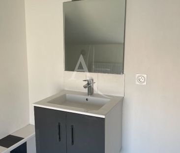 Location Maison 4 pièces 80m² FONTENAY LE COMTE 85200 - Photo 4