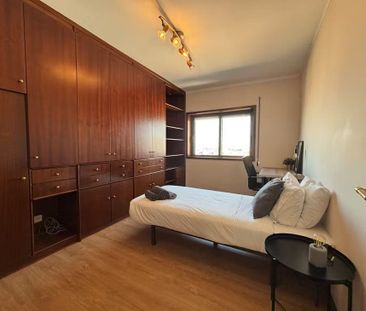 Rua de Damião de Góis, Porto, Braga 4050-221 - Photo 1