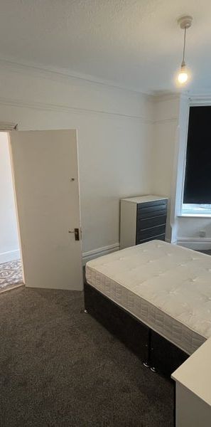 Room in a Shared House, Winchester Avenue, LE3 - Photo 1