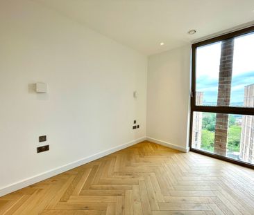 3 Bed Flat, Baddiel House, NW10 - Photo 1