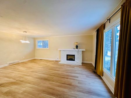 For Lease - 1797 Gage Crescent, Belair Park - Copeland Park and Area, Ontario - Photo 2