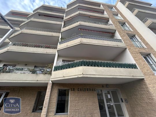 Location Appartement 2 pièces 54m² CARPENTRAS 84200 - Photo 1