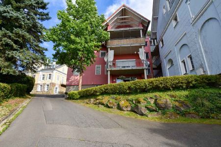 Charmante, komplett sanierte Mietwohnung mit Blick auf die Gleichenberger Kogeln …! - Photo 2