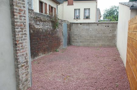 Location Appartement 3 pièces 47m² ABBEVILLE 80100 - Photo 5