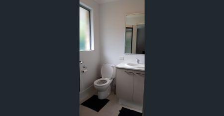 **LOVELY HOME ** - Photo 5