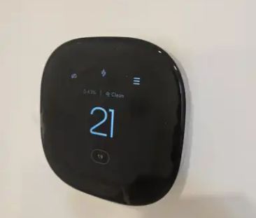 2 Beds, 2 Baths - Legal Suite Basement | Calgary - Photo 1