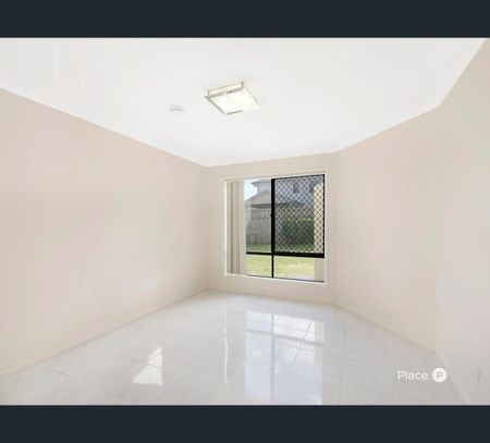 4 Simveesh Street, Calamvale, Qld 4116 - Photo 2
