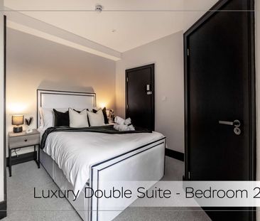 Living in Luxury - Homes under the hammer - Photo 2
