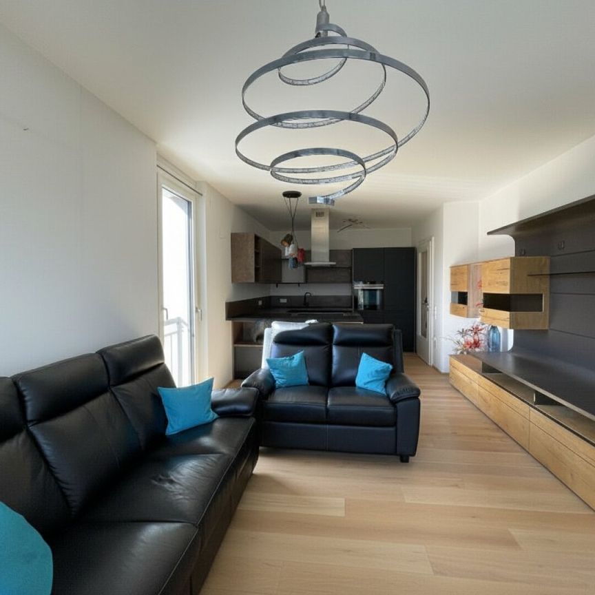 SONNENGARTEN: MÖBLIERTE 2-ZIMMER-WOHNUNG IM 3.OG - Foto 1