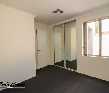 135a Seventh Road, Armadale WA 6112 - Photo 2