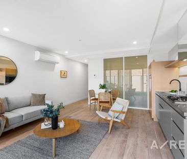 Superior Style & A Location To Envy - Unfurnished - Photo 2