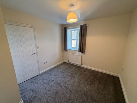 8 George Street, Llandeilo, Carmarthenshire. - Photo 2