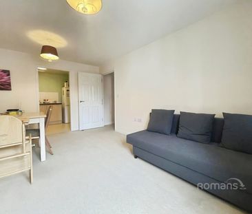 2 bedroom maisonette to rent - Photo 5